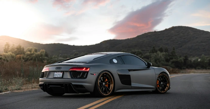 black bmw m 3 on road during daytime